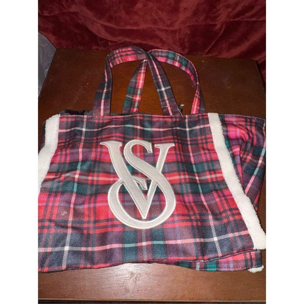 NWT Victoria Secret large tote